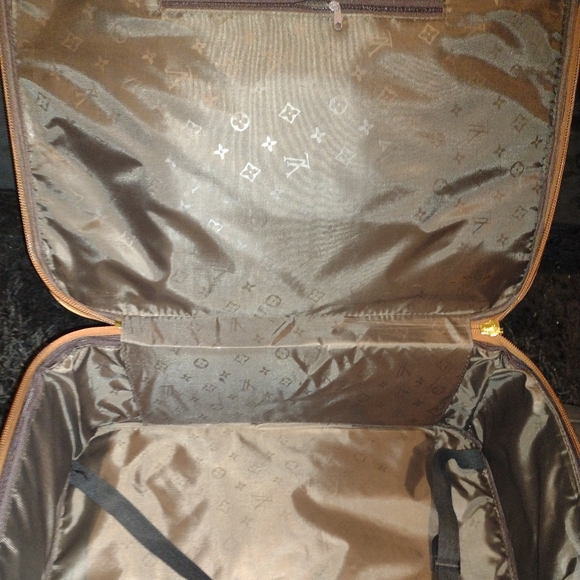 Brn/Tan Rolling Luggage Monogram - Picture 4 of 8